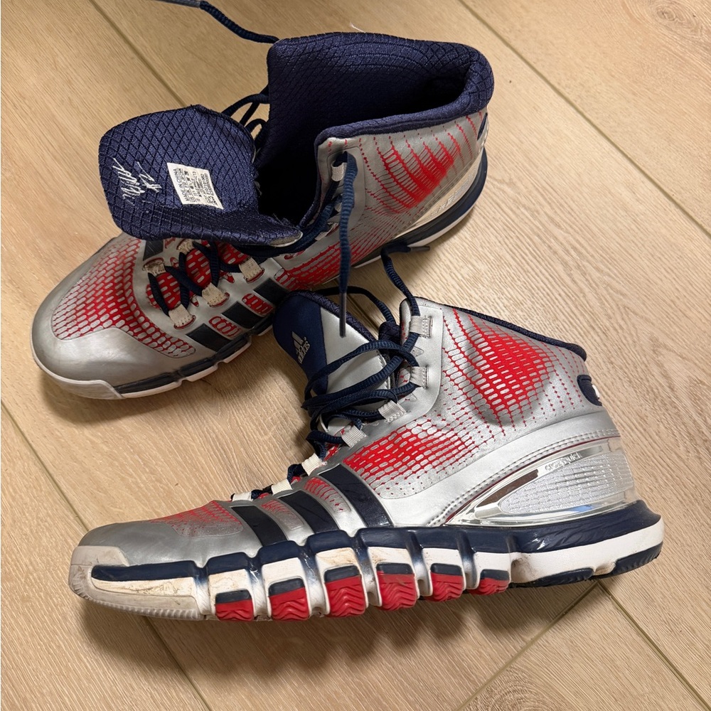 Adidas John Wall Crazy Quick Boys Basketball Sneakers Color Grey Blue Red size 1